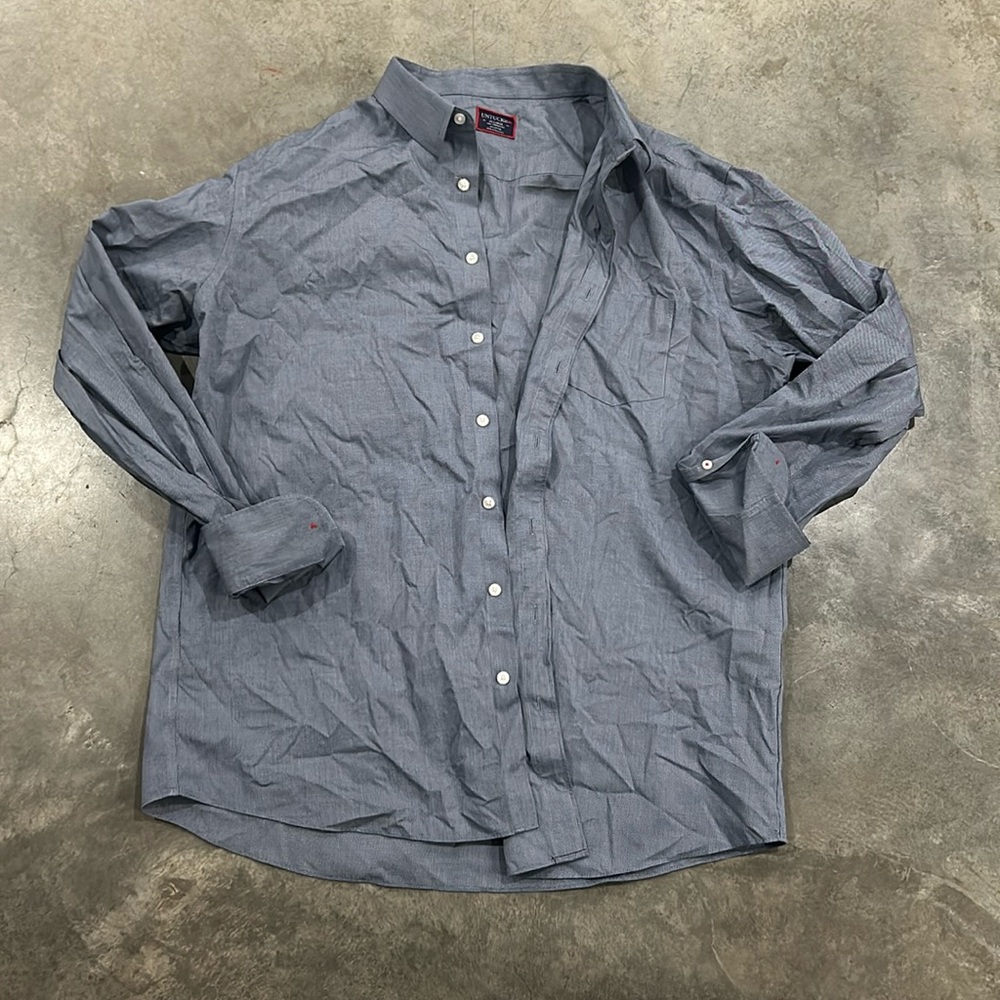 Untuckit grey flannel